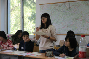 milan米兰体育官网新生辩论赛第一轮——强强对决，如火如荼 3